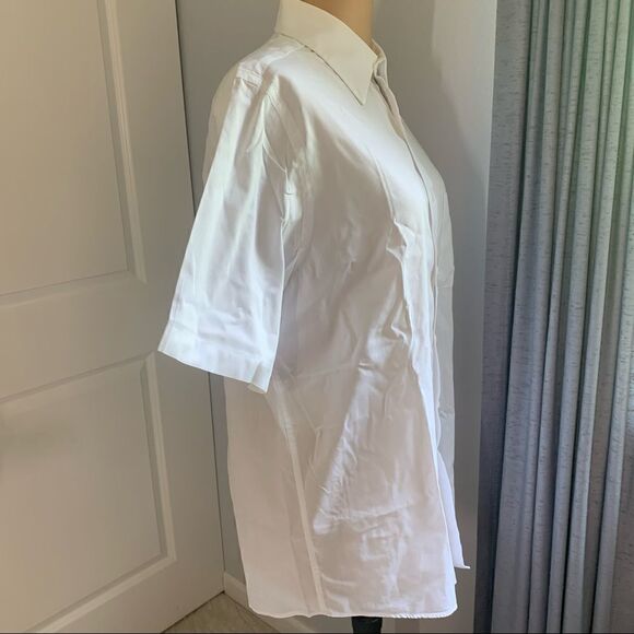 Croft and Borrow Classic Fit NWOT White Button Down Collared Short Sleeve Top - Picture 2 of 6